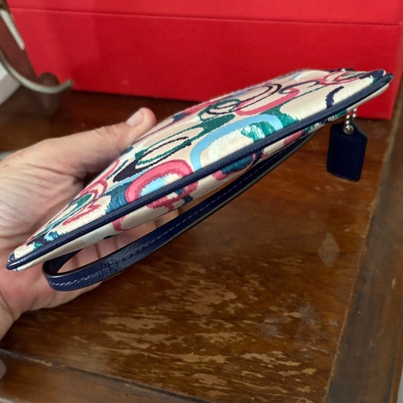 Coach Multicolor Swirl Pattern Clutch - Picture 4 of 4